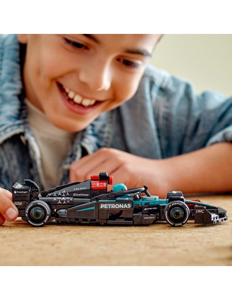 Coche de carreras Mercedes-AMG W15 F1 77244 LEGO