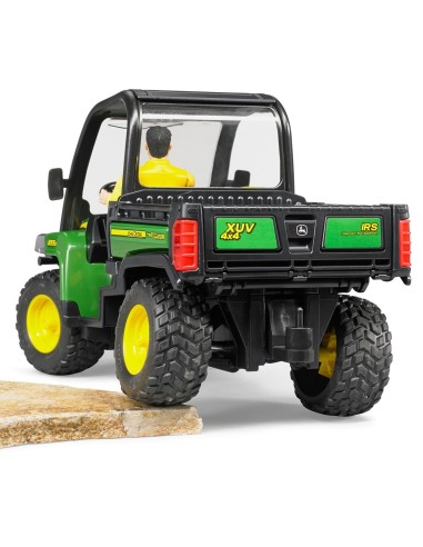 John Deere Gator XUV 855D con conductor 02490 BRUDER