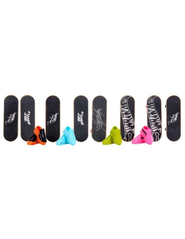 Pack 8 tablas de skate y 4 zapatillas HMY19 HOT WHEELS
