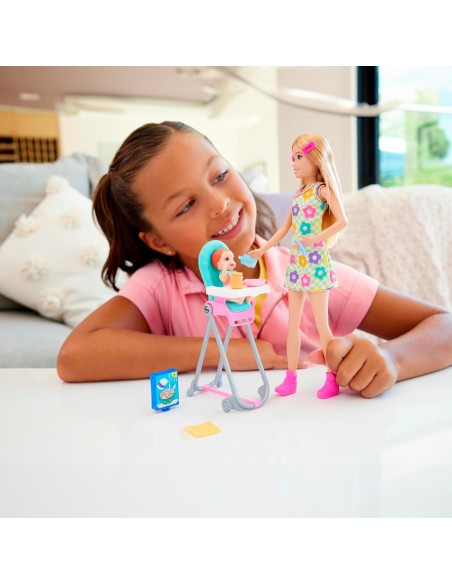 Muñeca Barbie Skipper Niñera con trona y bebé HTK35 BARBIE