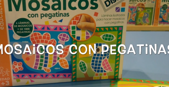 Actividades para niños. Crea un mosaico con pegatinas.