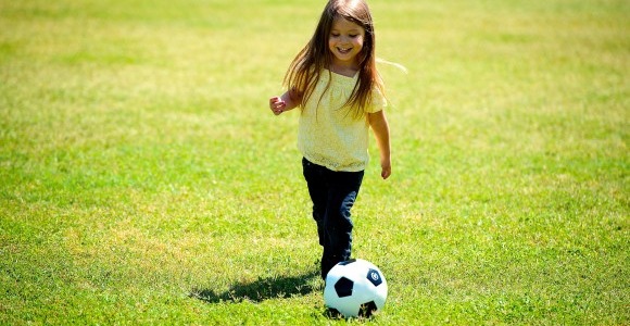 Los mejores juguetes de exterior para jugar al aire libre